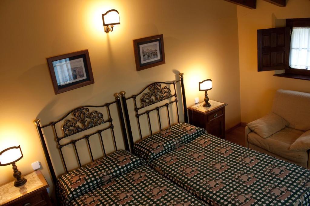 Posada De La Abadia - Adults Only Santillana del Mar Exterior photo