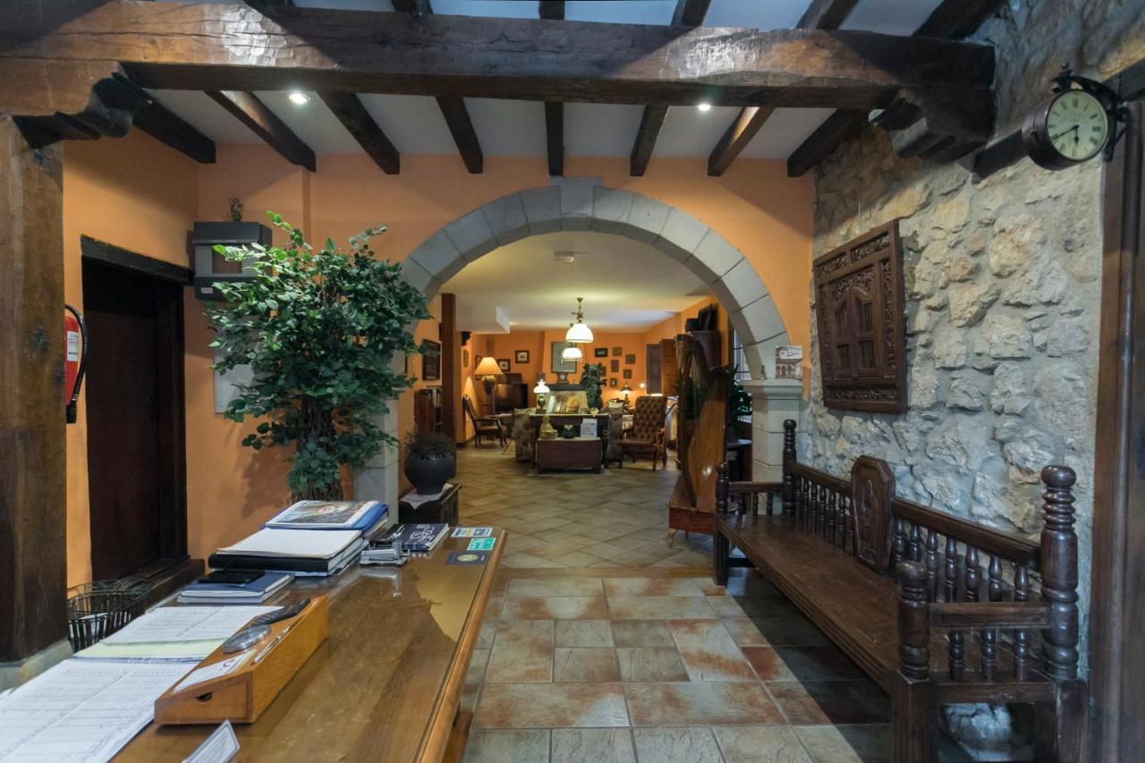 Posada De La Abadia - Adults Only Santillana del Mar Exterior photo