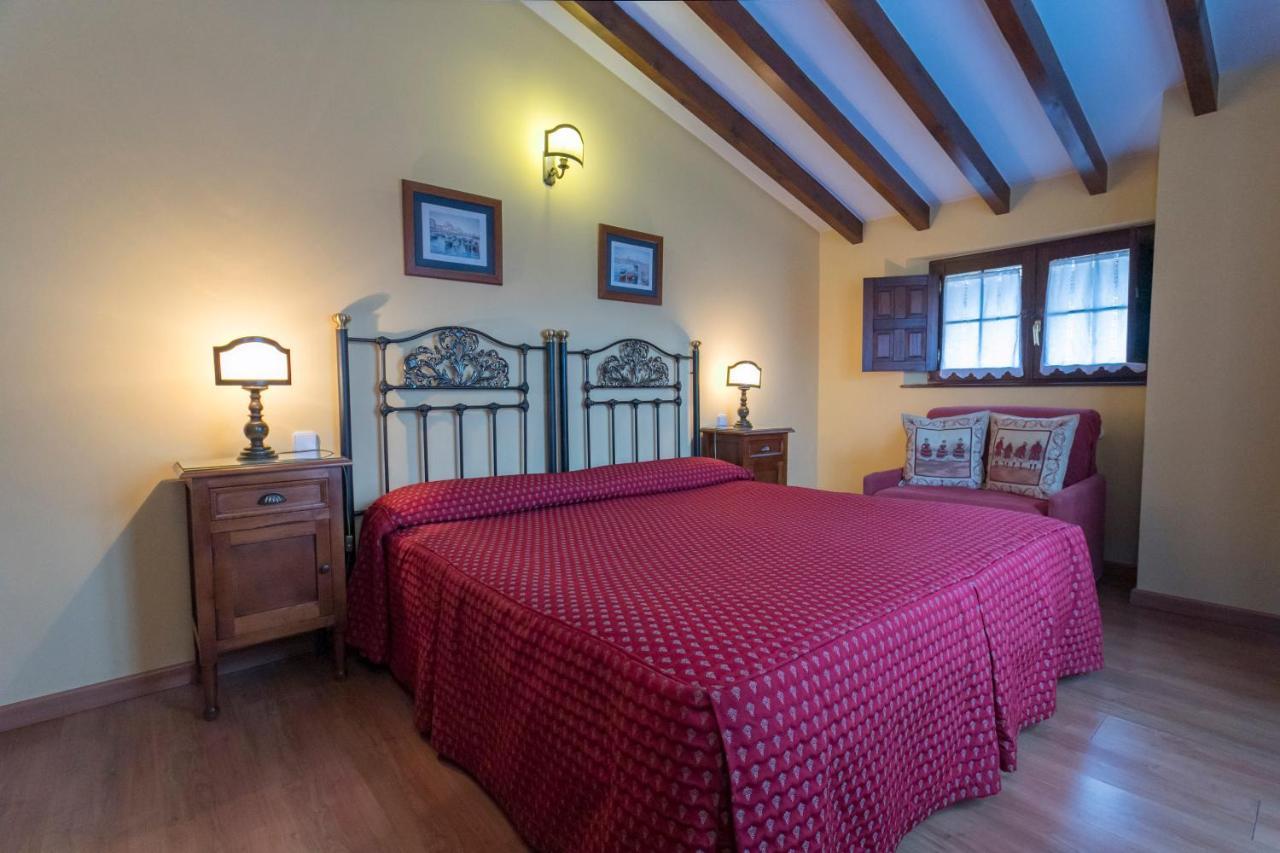 Posada De La Abadia - Adults Only Santillana del Mar Exterior photo