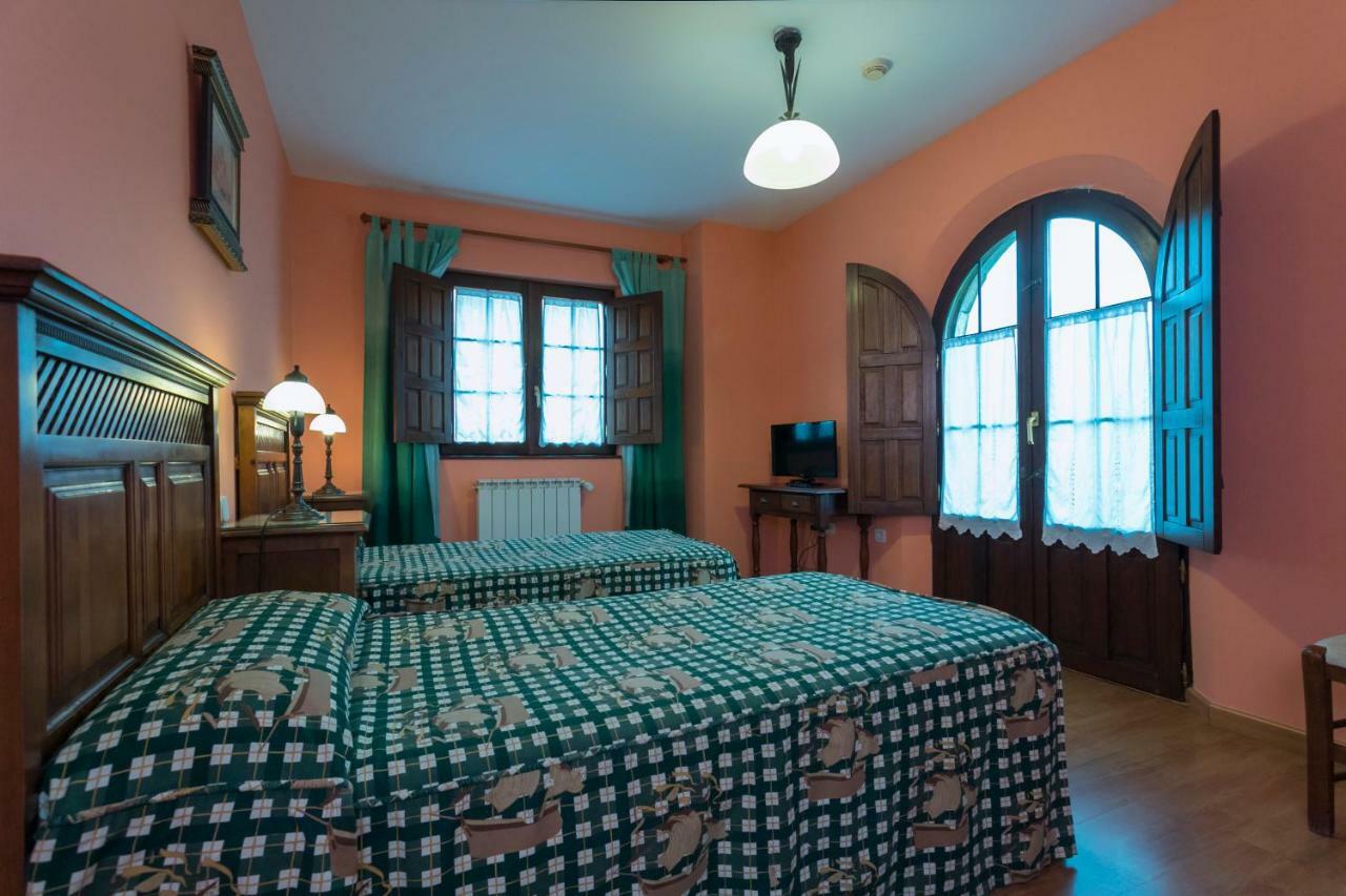 Posada De La Abadia - Adults Only Santillana del Mar Exterior photo
